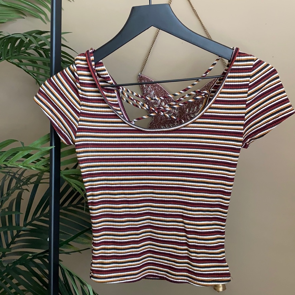 charlotte russe stripped crop top w back cutouts